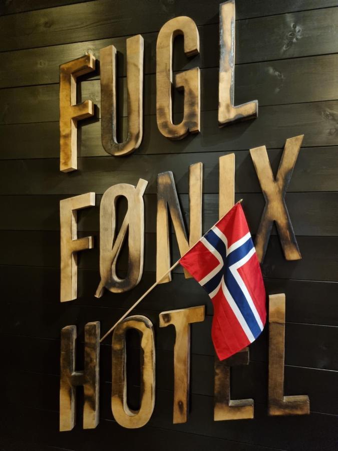 Fugl Fonix 3*